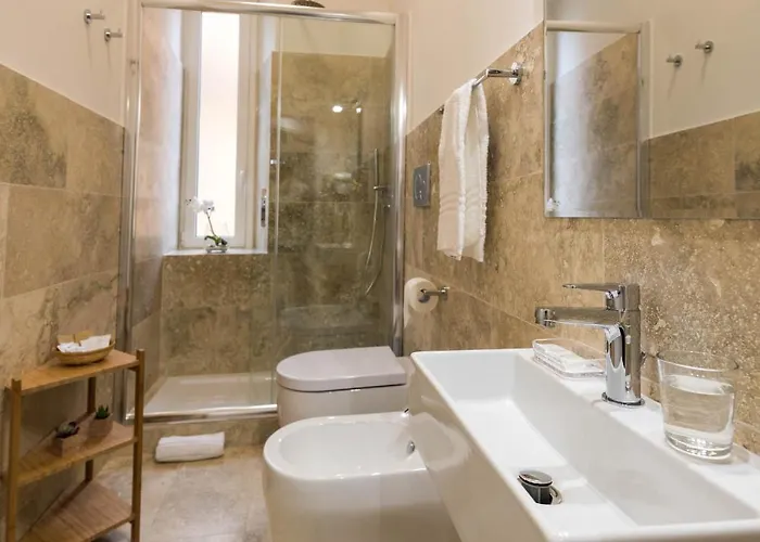 Suite Deal 4*